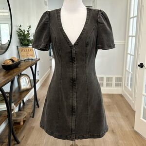 NWT Sugar Lips black denim jean zip up dress with pockets Size Small